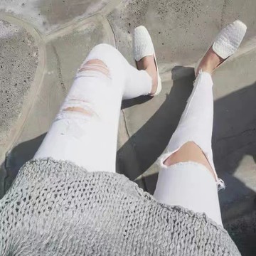 黑藍S~XL現貨秒出♥️【JinG】顯瘦💯不對稱刷破彈力高腰九分褲♥️割破刷破 單釦褲 鉛筆褲 牛仔褲 單寧牛仔
