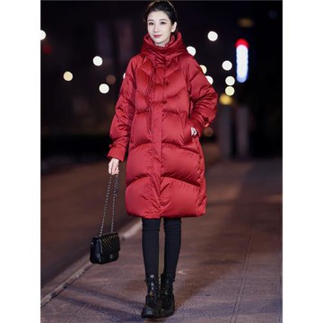 2025新款女裝冬季寬松中長款羽絨服女紅色中國風盤扣連帽鴨絨外套