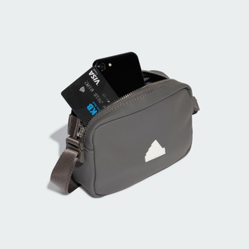 ADIDAS PU ESS BAG 側背包 灰 小包 隨身包 休閒 穿搭 女 IN1865