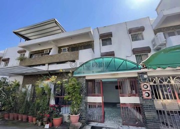 大社文中二公園旁6米路大面寬大地坪車庫宅66508｜高雄市大社區信義路