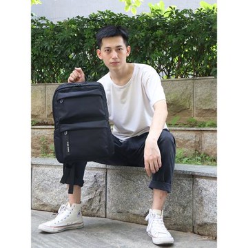 菲都狄都男士新款商務雙肩包NFC防盜背包尼龍電腦包大容量男包潮