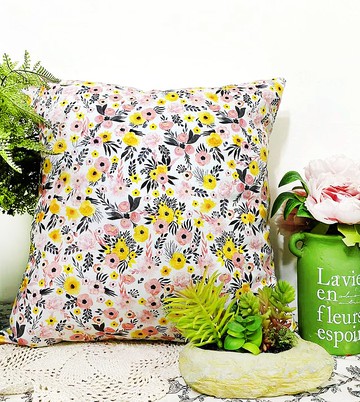 北歐風格黃色粉紅花花圖案抱枕靠枕靠墊枕套