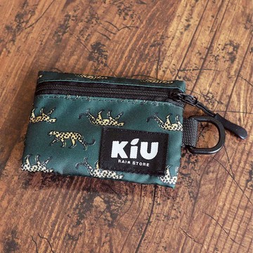 日本KIU 283-175 草原花豹 戶外活動必備~快速取物透明窗, D型環, 防水卡包/零錢包