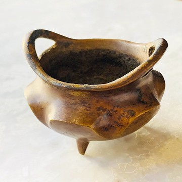 中國 清末民初仿宣德古銅小香爐 │ 民仿宣德 渾厚古樸 工藝精湛