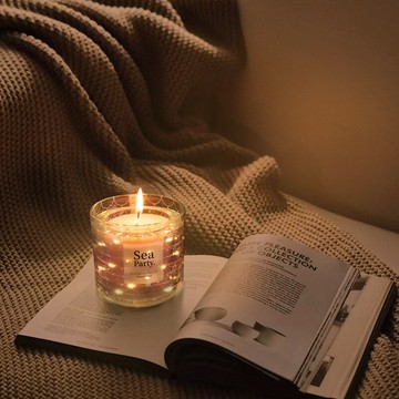 汽車香氛 車用擴香 夾式芳香車內香水 海洋系列香薰蠟燭家用小眾高級臥室香氛點燃發光蠟燭杯伴手禮