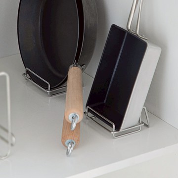 304不鏽鋼桌上型立式平底鍋/玉子燒鍋收納架 單一規格