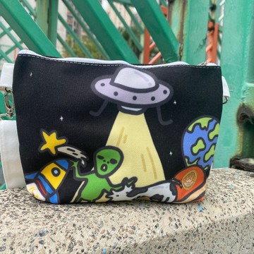 外星人斜揹袋