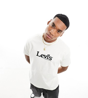 Levi's x ASOS exclusive t-shirt with retro chest logo in cream-White