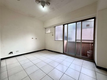 出價談⭐低總價低公設⭐採光3房車⭐捷運步行約12分｜新北市樹林區光榮街