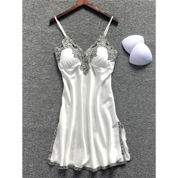 性感睡衣女夏季薄款2025年新款火辣蕾絲冰絲吊帶睡裙帶胸墊春秋款