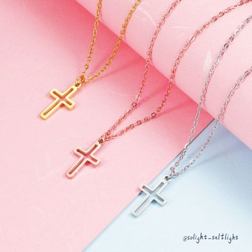 【SoLight鹽青】堅定信仰-簡約中性十字架不鏽鋼項鍊 SL276、SL277、SL278｜福音飾品 簡約風格 受洗禮品｜現代時尚與內在信仰的完美融合，展現了低調卻堅定的信仰態度與視覺效果