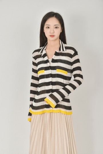 issey miyake多褶條紋白色長袖