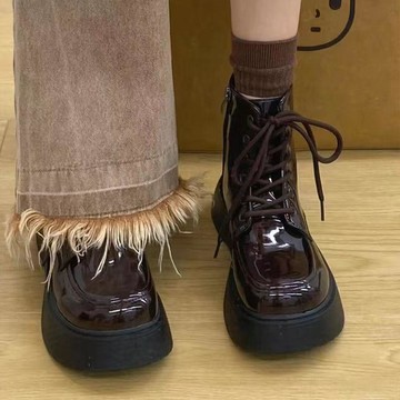 現款免運 棕色短靴 漆皮亮面馬丁靴 厚底機車靴 情侶鞋 男女同款 系帶側拉鏈 增高顯瘦 休閒百搭 女學生 小個子&