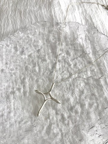 【VintageShop solo 日本直送中古包專賣店】Tiffany & Co. 蒂芙尼 項鍊 銀色 Infinity Cross 十字架 925 vintage 老品 57zzaz