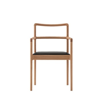 Bow 扶手椅（淺橡木 / 黑皮革）