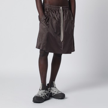 Mud-colored drawstring kilt shorts