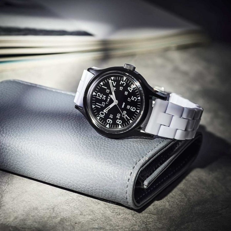 TIMEX クラシックタイルコレクション オリジナルキャンパー ブラック タイメックスのCamper Classic Tile Collectionを手に入れた