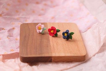 2024新春過年鈎針編織 耳*山茶花+ 山茶花