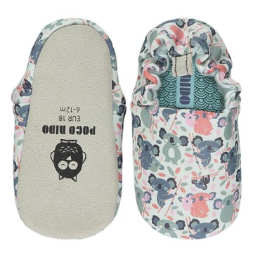 英國 POCO NIDO 手工嬰兒鞋 (抱抱無尾熊 - 深情藍)【2021新款】