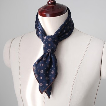 VARVISU 男士斯通歐姆方形領巾  深藍色  67 x 67 cm