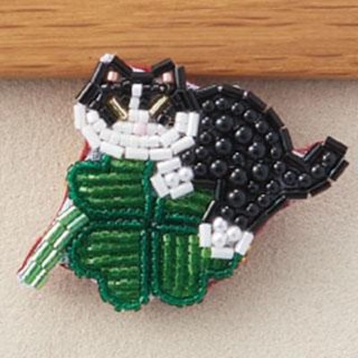 TOHO ビーズ刺繍で作る 動物と植物のモチーフ帖 ブローチキット YMK-2