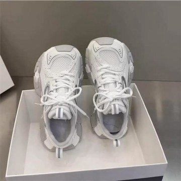 歐貨潮流真皮透氣厚底老爹鞋女2026秋季百搭松糕底系帶運動休閑鞋