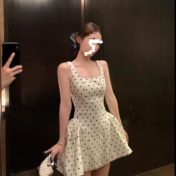 虞書欣同款法式辣妹波點方領高腰收腰連衣裙氣質吊帶短裙子