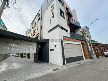 6.3米大面寬雙車邊間輕屋齡美墅｜台中市清水區南華路