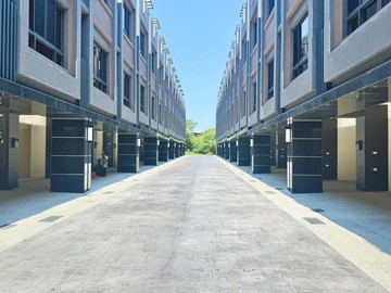 芊  大雅中科特區｜全新雙車別墅 ｜台中市大雅區月祥路
