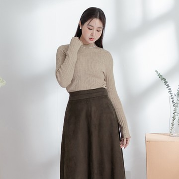 零失誤百搭坑條針織上衣 MISS