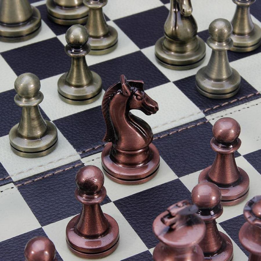 細工された磁気チェスセット折りたたみチェスゲームセット個とチェス収納スロット