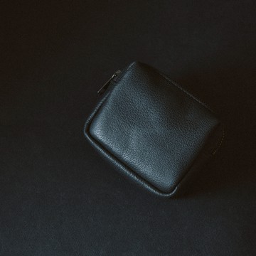 Filo 經典手拿零錢包