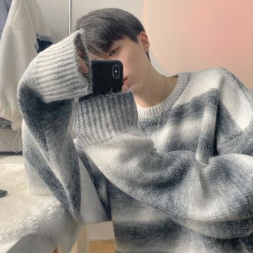 潮牌漸變色圓領韓系針織衫毛衣