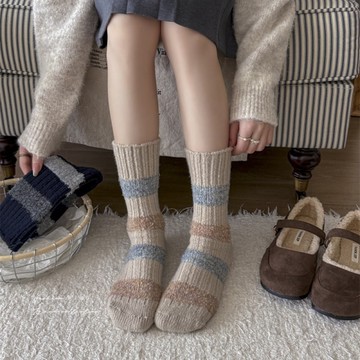 BAi白媽媽 橫條襪中筒襪／日系加厚中筒保暖粗線襪－【356257】