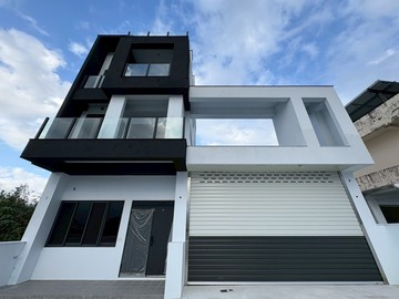 壯圍功勞全新多用途6房百坪別墅~台灣房屋婕如~小豬｜宜蘭縣壯圍鄉功勞路