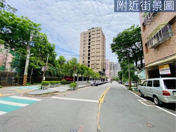 陶瓷園電梯3房+坡平車位前後陽台尖山商圈｜新北市鶯歌區高職西街