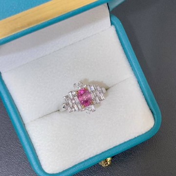 無燒帕帕拉恰寶石戒指主石1.06克拉