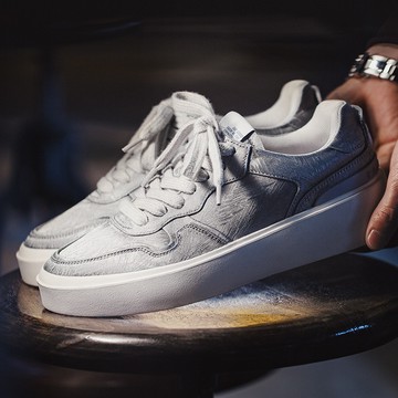 馬登2025新款國風絲綢板鞋男小眾百搭厚底休閒鞋夏季透氣低幫潮鞋