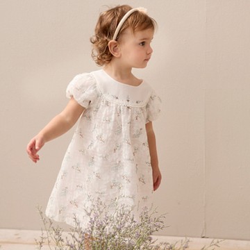 PIPPY 典雅全版印花公主袖洋裝 米-100