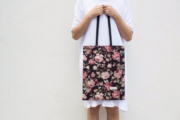 油畫花 / 玫瑰 黑 / 簡約手袋 肩背包 帆布包