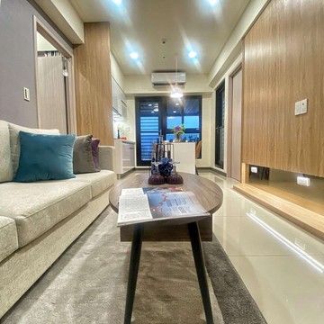 獨家~三多文化商圈次高樓精美裝潢景觀2房｜高雄市苓雅區三多二路