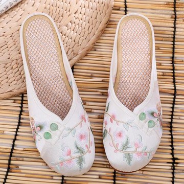 2024夏季新款古風漢服鞋子老北京布鞋女平底軟底復古盤扣繡花拖鞋
