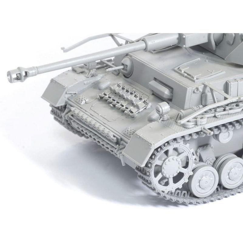 サイバーホビー 1/35 WW.II ドイツ軍 IV号戦車G型 1943年 4月-5月生産