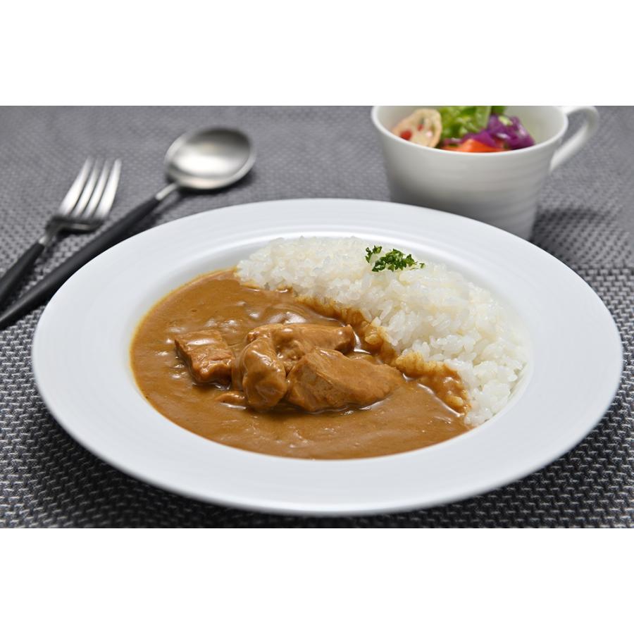 キッチン飛騨 特選レトルトカレー詰合せ ビーフ・ポーク・大豆ミート入り野菜カレー 各4箱 送料無料 お取り寄せ 飛騨牛 惣菜 カレーライス 簡単調理 大豆ミート