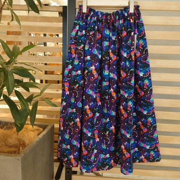 Space moon cats happy Skirts 藏青色 / 美國棉 100% 日本製 均碼