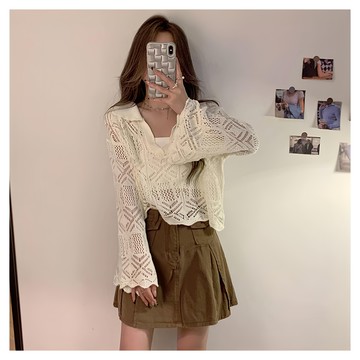 女款 翻領花邊鏤空長袖罩衫 氣質上衣  肩寬46cm 胸寬52cm 袖長54cm 全長46cm  白色