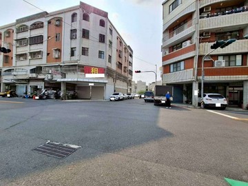 北區鄭子寮*健身大坪數樓寓*花園夜市｜台南市北區育賢街