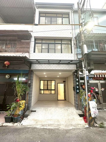 【大寮中庄溪寮】雙車庫透天 /優質翻新/全新未住｜高雄市大寮區溪寮路二段
