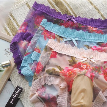 S-XL 男內褲【GG時尚】浪漫印花中腰蕾絲囊袋男三角褲 (黑x白x裸膚x紅x紫x藍色) MyDoll