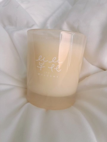 花香調 | 大豆香氛蠟燭 • 軟棉棉被 Cozy Hug